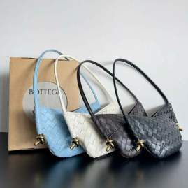 Picture of Bottega Veneta Handbags _SKUfw184063073fw